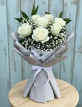 Букет цветов из:  Розы в Новый Сад